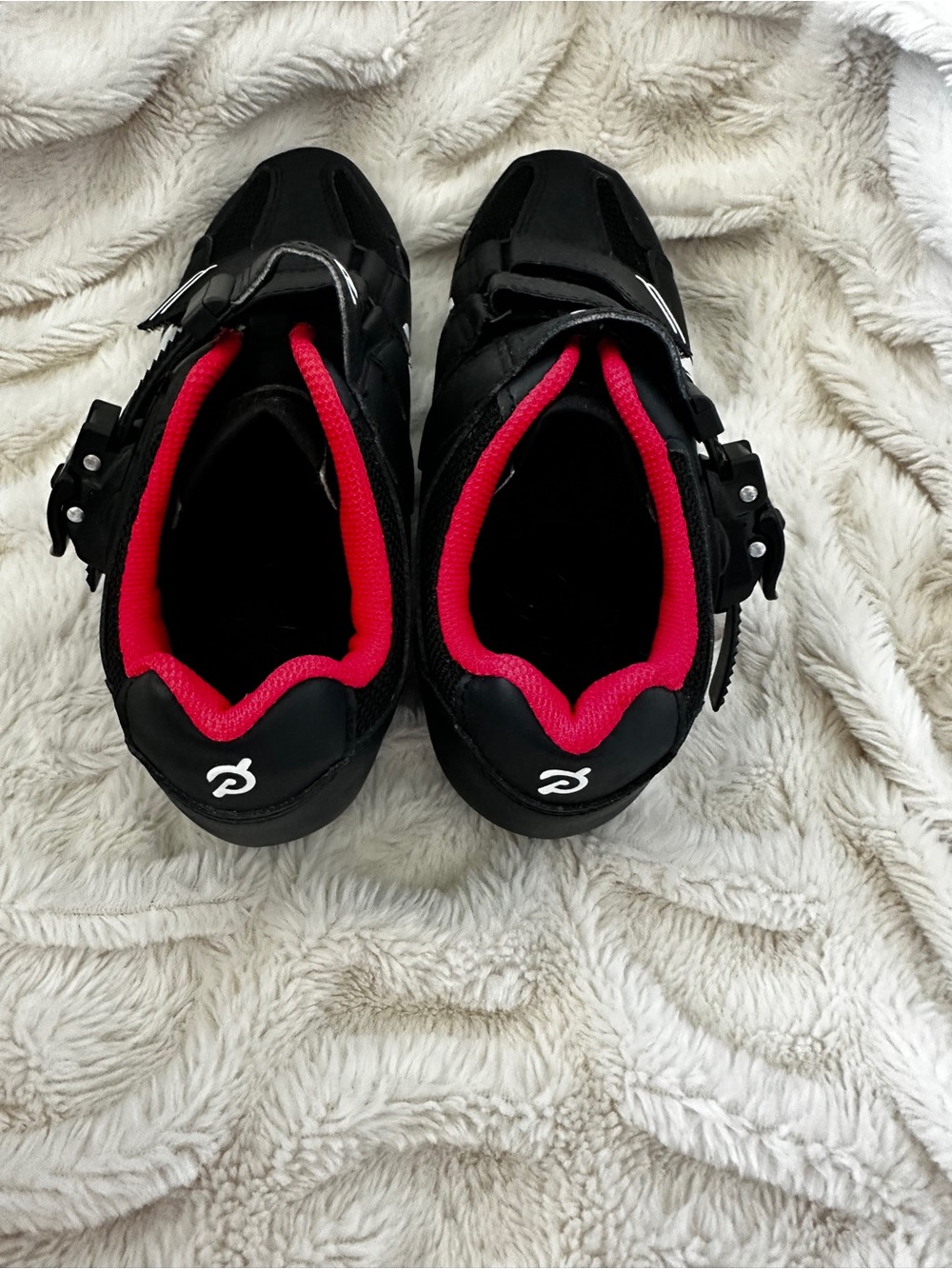 Peloton Black and White Cycling Shoes, size 37 - Picture 4 of 6